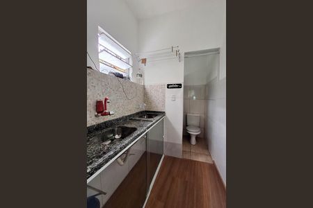 Cozinha de kitnet/studio para alugar com 1 quarto, 20m² em Fonseca, Niterói