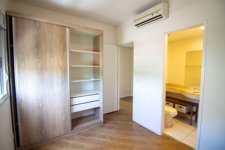 Apartamento para alugar com 82m², 2 quartos e 2 vagas Apartamento para alugar com 82m², 2 quartos e 2 vagasSuíte