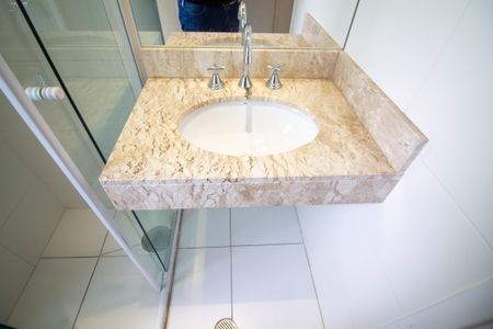 Apartamento para alugar com 82m², 2 quartos e 2 vagas Apartamento para alugar com 82m², 2 quartos e 2 vagasBanheiro Social