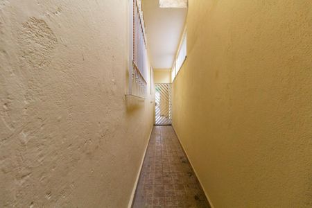 Casa para alugar com 200m², 3 quartos e 1 vaga Casa para alugar com 200m², 3 quartos e 1 vagaCorredor