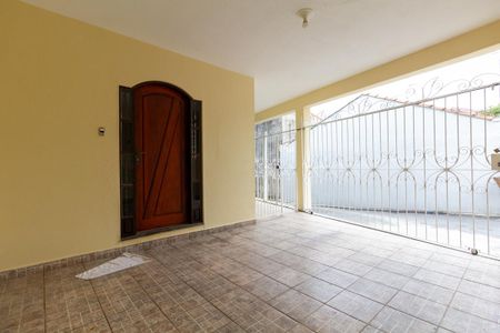 Casa para alugar com 200m², 3 quartos e 1 vaga Casa para alugar com 200m², 3 quartos e 1 vagaGaragem
