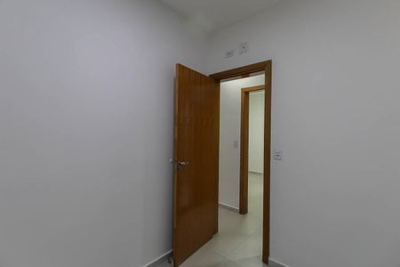 Quarto 1 de apartamento para alugar com 2 quartos, 38m² em Jardim Independência, São Paulo