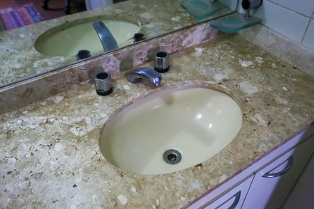 Apartamento à venda com 110m², 3 quartos e 2 vagasBanheiro da Suíte 2