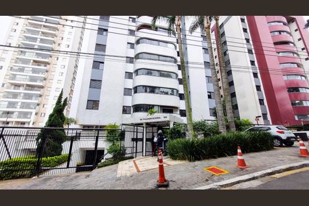 Apartamento à venda com 110m², 3 quartos e 2 vagasFachada