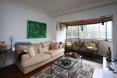 Apartamento à venda com 110m², 3 quartos e 2 vagasSala