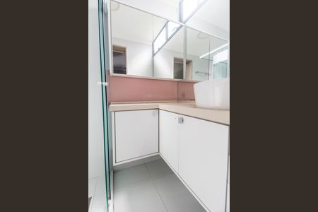 Apartamento para alugar com 80m², 3 quartos e 2 vagas Apartamento para alugar com 80m², 3 quartos e 2 vagasBanheiro da Suíte