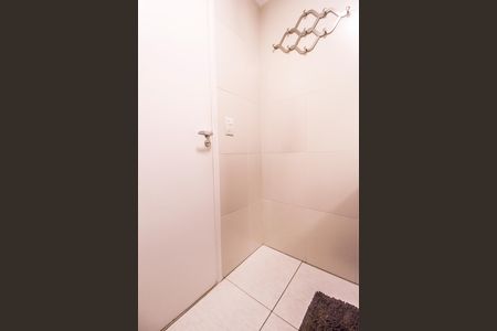 Apartamento para alugar com 80m², 3 quartos e 2 vagas Apartamento para alugar com 80m², 3 quartos e 2 vagasBanheiro social