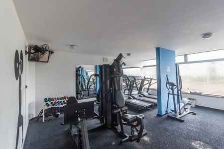 Apartamento para alugar com 80m², 3 quartos e 2 vagas Apartamento para alugar com 80m², 3 quartos e 2 vagasAcademia