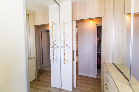 Apartamento para alugar com 80m², 3 quartos e 2 vagas Apartamento para alugar com 80m², 3 quartos e 2 vagasCloset da Suíte