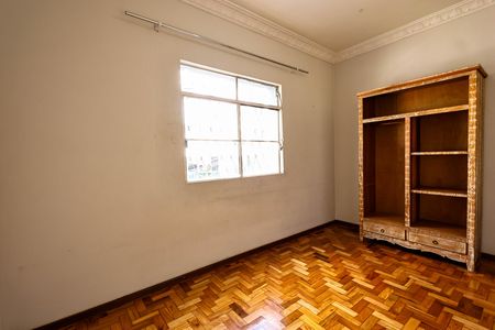 Sala de apartamento para alugar com 2 quartos, 73m² em Nova Suíssa, Belo Horizonte