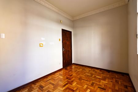 Apartamento para alugar com 73m², 2 quartos e sem vagaSala