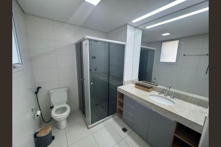 Studio à venda com 68m², 1 quarto e 1 vaga Studio à venda com 68m², 1 quarto e 1 vagaBanheiro Social