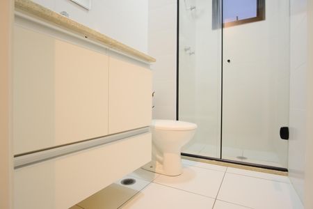 Apartamento à venda com 73m², 3 quartos e 2 vagasBanheiro da Suíte