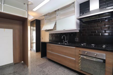 Apartamento para alugar com 167m², 2 quartos e sem vagaCozinha