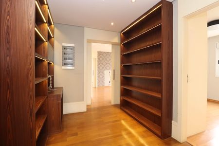 Apartamento para alugar com 167m², 2 quartos e sem vagaEscritório