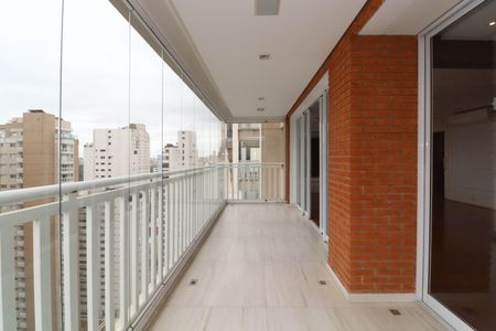 Apartamento para alugar com 167m², 2 quartos e sem vagaVaranda