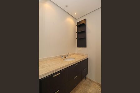 Apartamento para alugar com 167m², 2 quartos e sem vagaBanheiro da Suíte 2