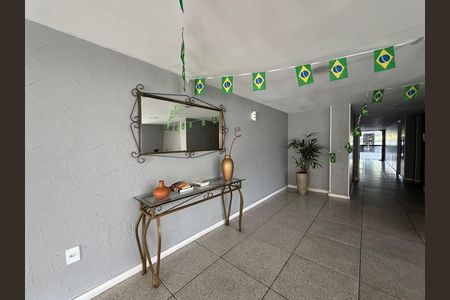 Apartamento para alugar com 78m², 2 quartos e 1 vaga Apartamento para alugar com 78m², 2 quartos e 1 vagaHall
