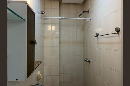 Apartamento para alugar com 78m², 2 quartos e 1 vaga Apartamento para alugar com 78m², 2 quartos e 1 vagaBanheiro social