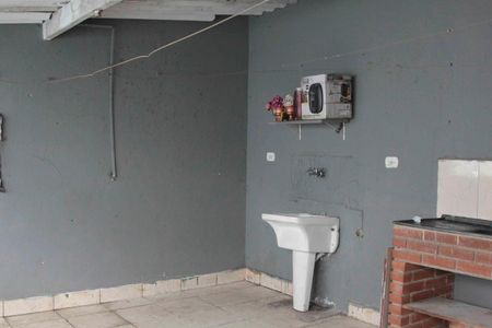 Casa à venda com 120m², 3 quartos e 2 vagas Casa à venda com 120m², 3 quartos e 2 vagasÁrea de serviço