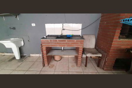 Casa à venda com 120m², 3 quartos e 2 vagas Casa à venda com 120m², 3 quartos e 2 vagasÁrea externa