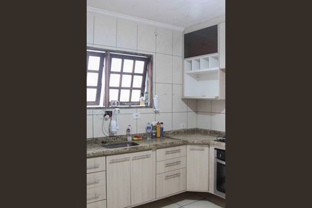 Casa à venda com 120m², 3 quartos e 2 vagas Casa à venda com 120m², 3 quartos e 2 vagasCozinha