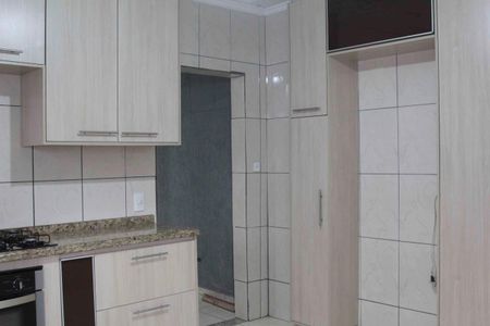 Casa à venda com 120m², 3 quartos e 2 vagas Casa à venda com 120m², 3 quartos e 2 vagasCozinha