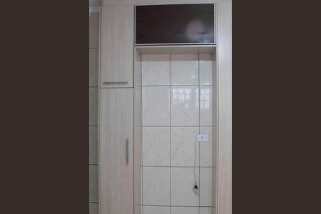 Casa à venda com 120m², 3 quartos e 2 vagas Casa à venda com 120m², 3 quartos e 2 vagasCozinha