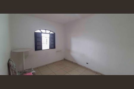 Casa à venda com 120m², 3 quartos e 2 vagas Casa à venda com 120m², 3 quartos e 2 vagasQuarto