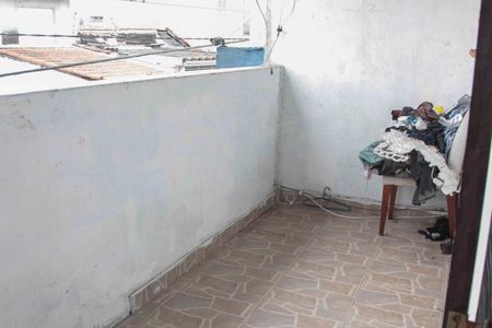 Casa à venda com 120m², 3 quartos e 2 vagas Casa à venda com 120m², 3 quartos e 2 vagasVaranda da suíte