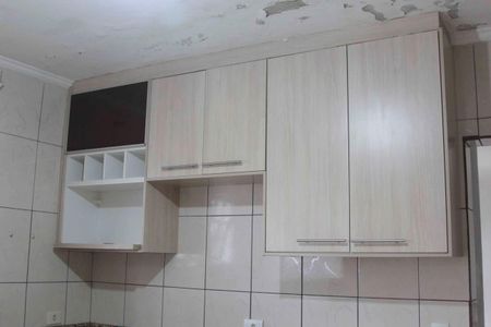 Casa à venda com 120m², 3 quartos e 2 vagas Casa à venda com 120m², 3 quartos e 2 vagasCozinha