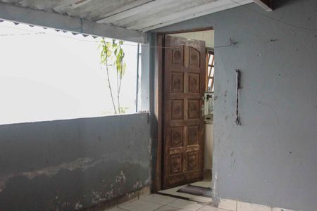 Casa à venda com 120m², 3 quartos e 2 vagas Casa à venda com 120m², 3 quartos e 2 vagasÁrea externa