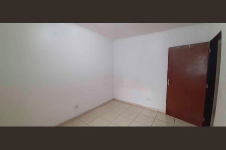 Casa à venda com 120m², 3 quartos e 2 vagas Casa à venda com 120m², 3 quartos e 2 vagasQuarto 2