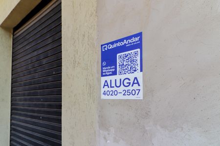 Placa de kitnet/studio para alugar com 1 quarto, 30m² em Jardim Ivana, São Paulo