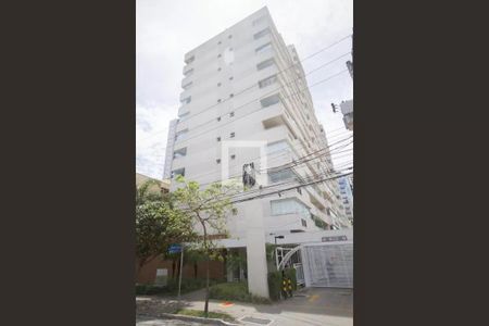 Studio para alugar com 33m², 1 quarto e 1 vaga Studio para alugar com 33m², 1 quarto e 1 vagaFachada