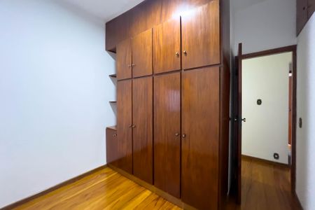 Casa à venda com 120m², 3 quartos e 2 vagasQuarto 2