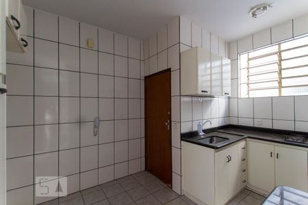 Apartamento para alugar com 120m², 3 quartos e 1 vaga