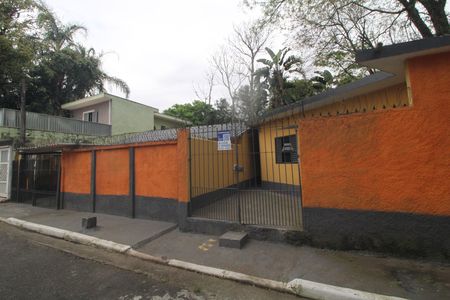 Casa para alugar com 90m², 3 quartos e 2 vagasFachada