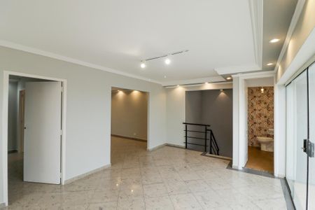 Apartamento à venda com 214m², 3 quartos e 4 vagasÁrea comum