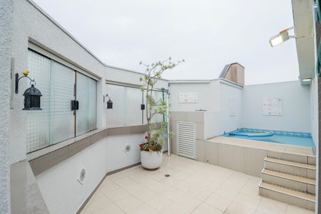 Apartamento à venda com 214m², 3 quartos e 4 vagasPiscina