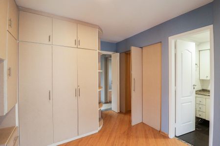 Apartamento à venda com 214m², 3 quartos e 4 vagasSuíte