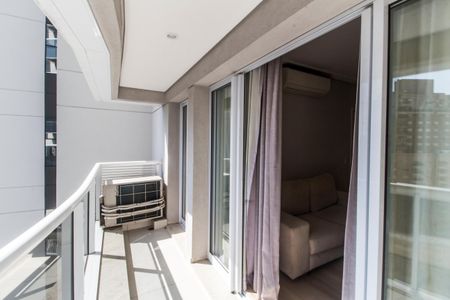 Apartamento para alugar com 50m², 1 quarto e 1 vagaVaranda