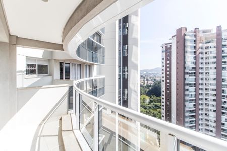 Apartamento para alugar com 50m², 1 quarto e 1 vagaVaranda