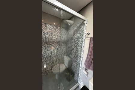 Apartamento à venda com 62m², 2 quartos e 1 vaga Apartamento à venda com 62m², 2 quartos e 1 vagaBanheiro