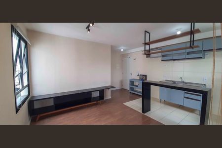 Sala de apartamento para alugar com 1 quarto, 36m² em Presidente Altino, Osasco
