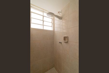 Apartamento à venda com 74m², 2 quartos e 1 vaga Apartamento à venda com 74m², 2 quartos e 1 vagaBanheiro Social