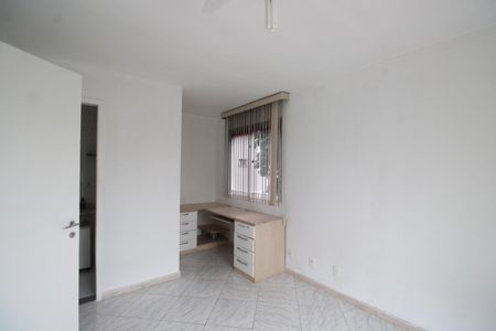 Suíte de apartamento para alugar com 2 quartos, 57m² em Anil, Rio de Janeiro