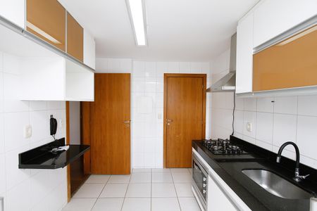 Apartamento para alugar com 90m², 3 quartos e 2 vagasCozinha