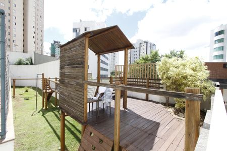 Apartamento para alugar com 90m², 3 quartos e 2 vagasÁrea comum - Playground