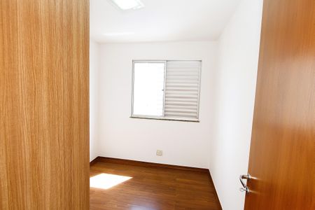 Apartamento para alugar com 90m², 3 quartos e 2 vagasQuarto 